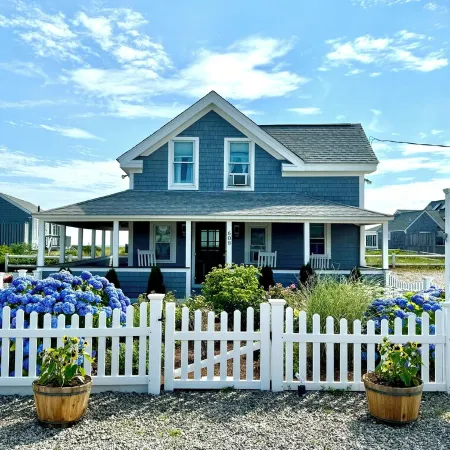 Beachfront on our private beach!  Siren Cottage - Pipers' Shore