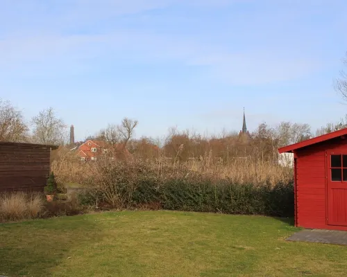 5 Star New 2014 with garden for up to 5 people, very individual Hotels in Borkum