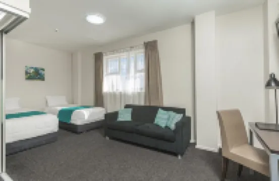 540 on Great South Motel