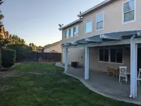 Beautiful Big House, Great LOCATION & Neighborhood