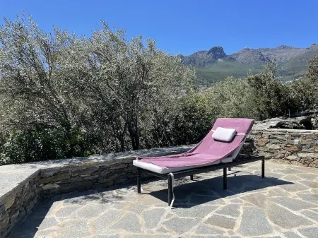 Detached villa - 2 south-facing terraces - Exceptional sea view - 5 minutes from the beach