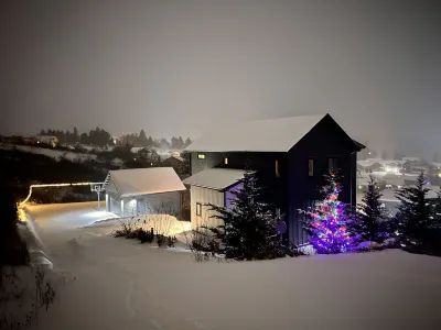 Get Away to White Salmon; Hot Tub, Pickle-Ball, Basketball, Fitness Room & More! Hôtels à proximité de : Marina Park