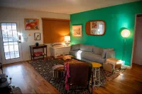Goat Hill Orchard - Family & Pet Friendly ; Level 2 EV Charging Outlet BYOCC