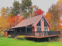 Gold Medal Family Retreat- Deck-Pvt. Hot Tub -Clubhouse Pool, Game Room 威爾明頓酒店