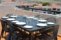 Beautiful views over Los Cristianos Hôtels à : 