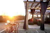 Hocking Hills Airstream & Outdoor Living Hotel a Jackson Township