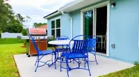 Casa D’ Luna Charming and modern 4-bedroom house with AC and WiFi in Palm Coast