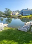 Cozy condo with harbor views. Walk to Dock Square and Beach.