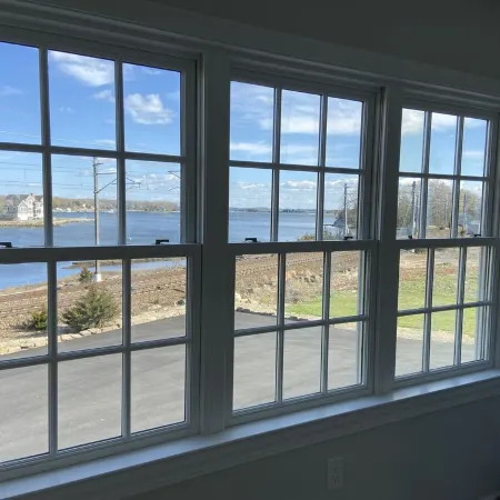 Beautiful Studio overlooking the Mystic River