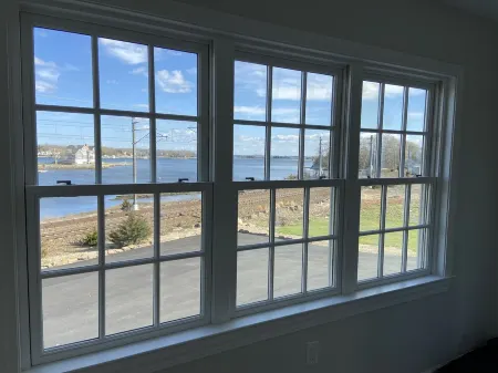 Beautiful Studio overlooking the Mystic River