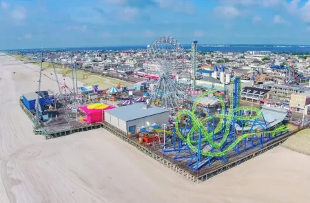 Classic Cottage 350ft from Seaside Heights Beach with Beach Tags & Parking Pass