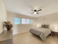 Beautiful condo in quiet area close to restaurants, shopping and golfing.