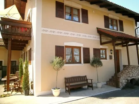 Holiday house "Annelies" with access to swimming pool & sauna