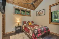 Mountain Cabin Oasis: hot tub&fire pit