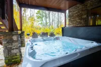 Mountain Home in Ellicottville - Close to Village Hotels in Mansfield