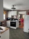 Guitars & Harmony II in Historic Greenville with WiFi & beautiful outdoor space
