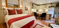 Aug 18-21 and 23-28 Only  179/nt... Vail Village Studio with Free Parking Hotel a 
