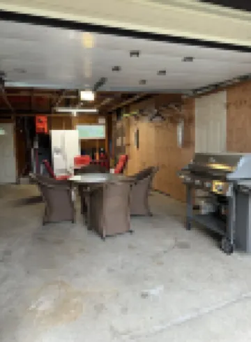 Grandpa’s Lagoon!  Spacious Cabin on Eagle River Chain, minutes from downtown!