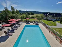 Demeures & Châteaux Hôtel Domaine le Clos des Fontaines - Pools
