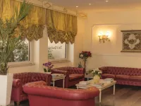 Hotel Quadrifoglio by Mancini Hotels near La Saliera