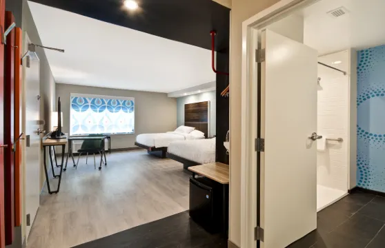 奇科皮斯普林菲爾德希爾頓Tru酒店