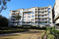 BEAUTIFUL OCEANFRONT VILLA - BIG-SCREEN TV - NEWLY PAINTED - HIGH-END MATTRESS