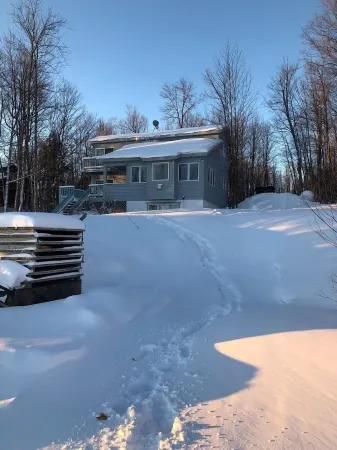Teal Wing - Premier Lakeside Lodging on Lake Gogebic