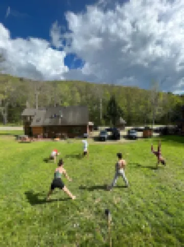 Beautiful Rustic 4 Bdr Chalet Made for Big Groups and Life Long Memories!