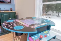 15minSundayRiver+Hot-tub+Sauna+Arcade