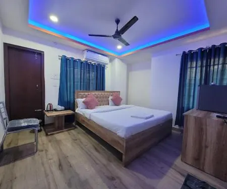 Pavilion City Hotel