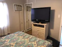 Brigantine Top Location & Near Beach, Eateries, Casinos! 12 Noon Chkout. Dogs OK Hotels in Brigantine