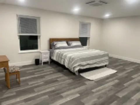 Close to Everything-Tucked Away from the Noise. A Brand-New, Blissful Stay.