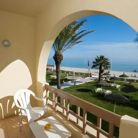 Sol Palmeras Beach - Family Hotel