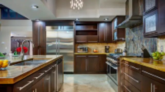 Mountain Views and Resort-Style Amenities - Spectacular Oasis Retreat