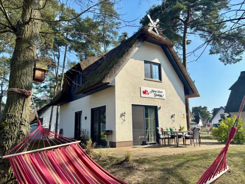 Charming Fisherman's Cottage on the Szczecin Lagoon on a Large Plot. - Wifi