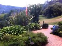 Rossmount Rural Retreat Ross Creek 호텔