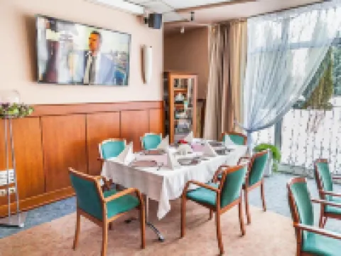 Hotel Rychło 茲戈熱萊茨縣酒店