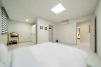 Sokcho Y2STAY Hotel (Y2STAY) - 汽車旅館
