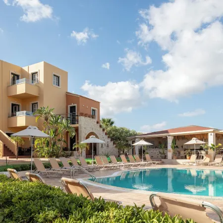 Dia Apartments