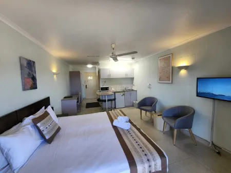 Alatai Holiday Apartments Отели в г. Дарвин