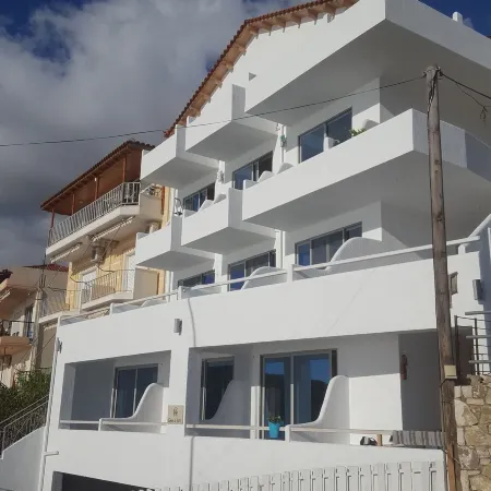 GEO & Art Boutique Hotel Himara