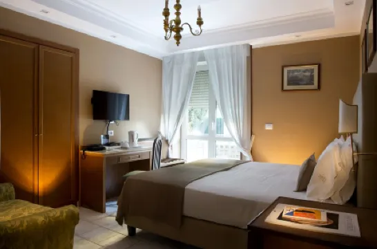 蒙特斯皮娜公園酒店