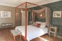 Le Manoir des Chevaux dorés Hotel di Le Neubourg