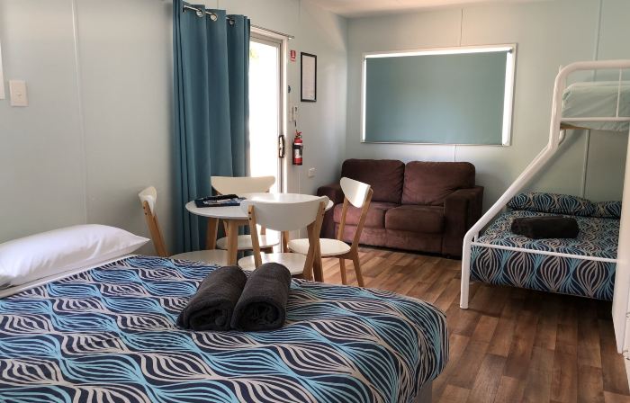 Acacia Caravan Park & Holiday Units