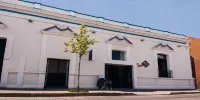 喬魯拉蔚藍宅邸飯店 Botanic Garden Comunitario Dra Helia Bravo Hollis附近的飯店