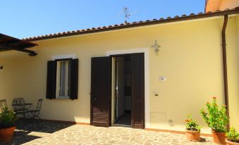 Residence Terra Dei Santi Country House