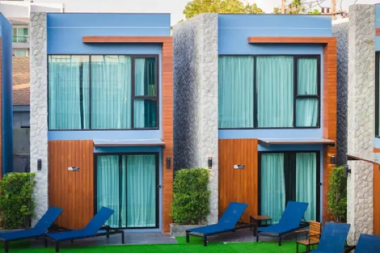 Peace Blue Naiharn Naturist Resort Phuket