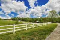 Mountain Majesty ~ Country elegance at its best! Hotels in Madison County