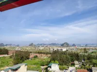 Ngoc Anh Hotel Van Don otelleri