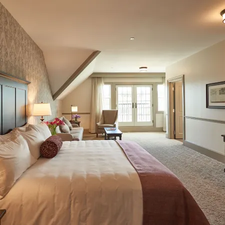 The Groton Inn